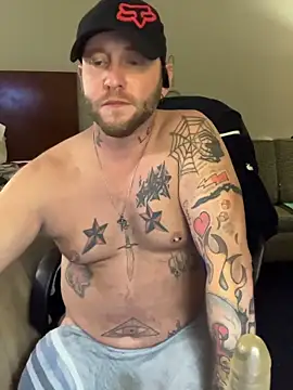 Chat XXX en directo de Livingpuddle
