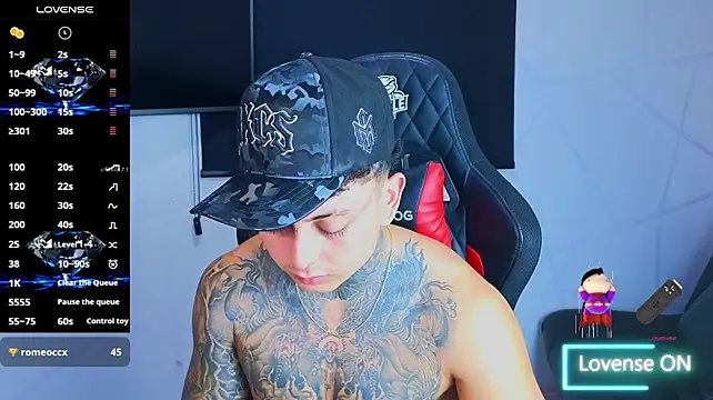 KevinSanchez420 Live XXX Chat