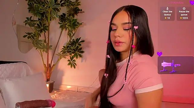 zoe_rivers' Live XXX Chat