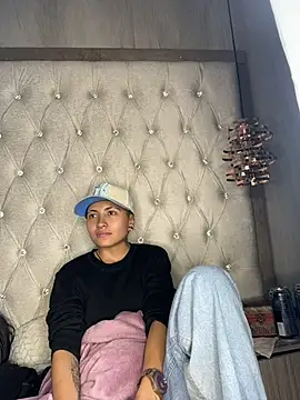 Chat XXX ao vivo de ian_mathias_