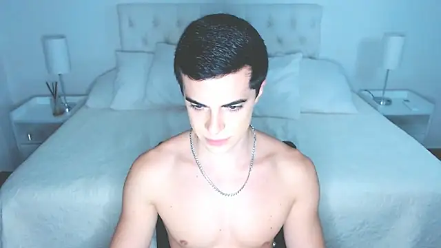 Chatroom XXX en direct de mr_hunterx