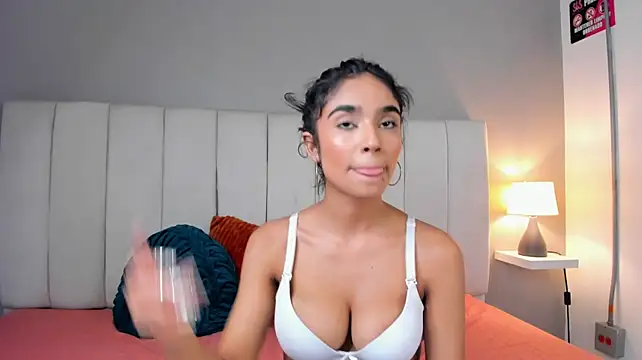 Živý XXX chat luna_velvetxx