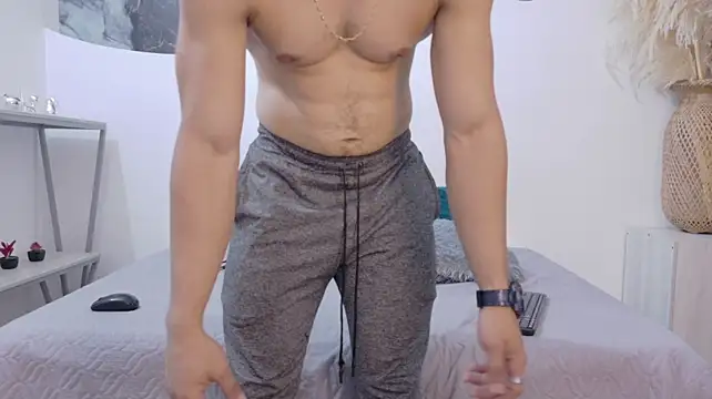 Thiago_16 – Naživo XXX chat