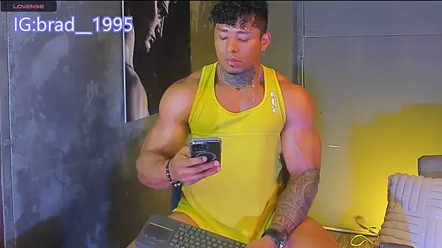 Chat XXX Live bradley_smith