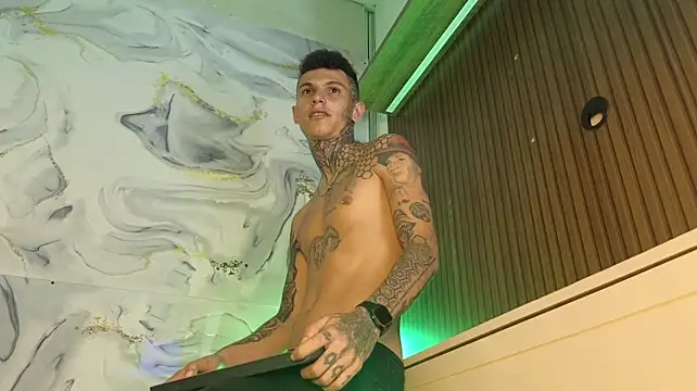 Paulo_527's Live XXX Chat