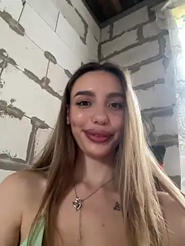 OtakuOops' Live XXX Chat