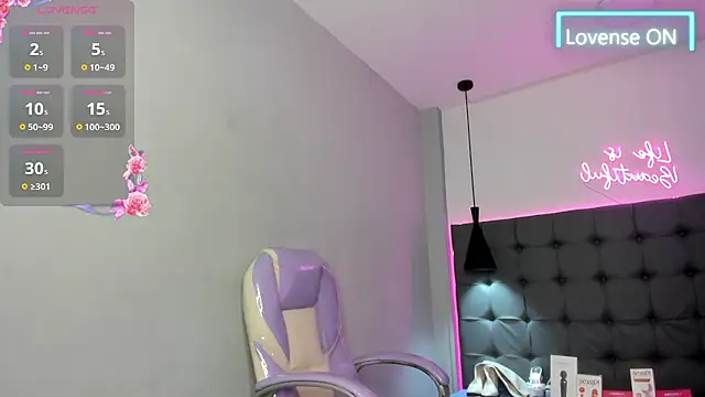 Chat +18 de scarletcherry18 ao vivo