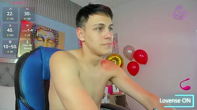 Živý XXX chat Ethanx18_