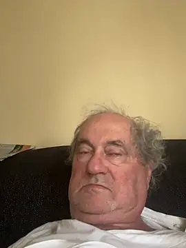 csikar – Naživo XXX chat