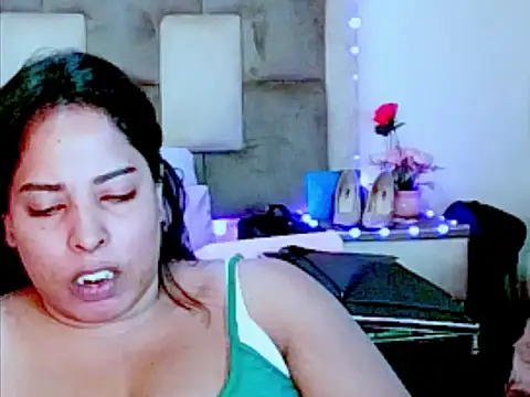 indiantopaz694u Chat XXX live