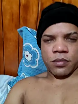 Chat XXX ao vivo de Buchon31