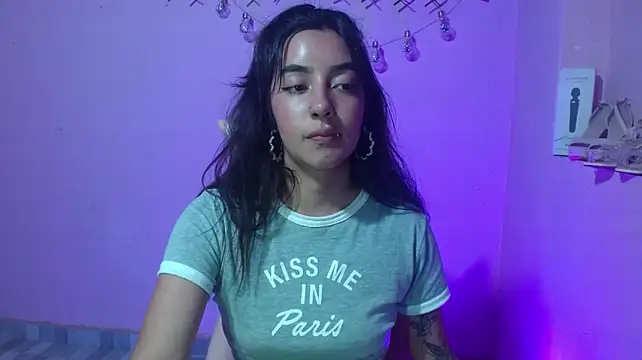 Chat +18 de tiana_tom ao vivo