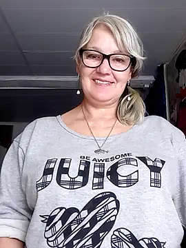 irinamauxn Live XXX chat
