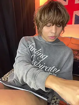 Aronn_44 Obrolan Langsung XXX