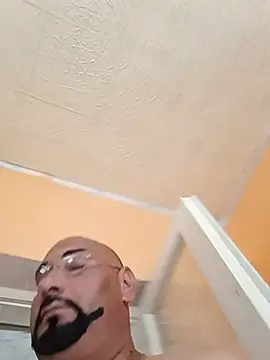 XXX chat uživo modela igor44oo