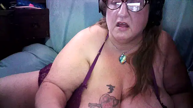 jade-belle Chat XXX in diretta