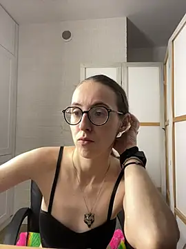 MartiniiSelenna – Live XXX-chat