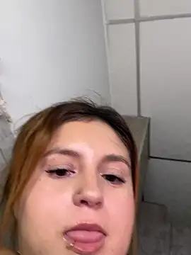 Živý XXX chat emilycoy1