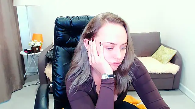 LiluMoon__ – Naživo XXX chat