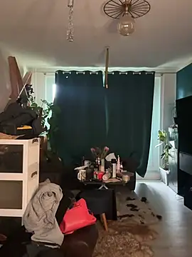 LeaLoveXXX Adlı Modelin Canlı XXX Sohbeti