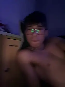 Онлайн чат XXX Aron_boy