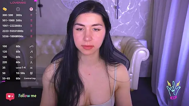 EmilyCandyy's Live XXX Chat