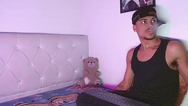Angel_foxc13's Live XXX Chat