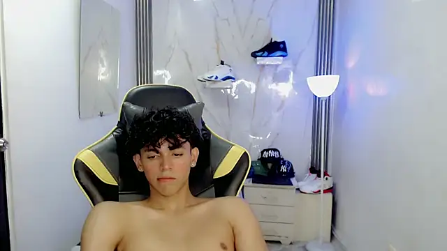 FUNNY_DICK_ – Live XXX-chat