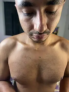 Онлайн чат XXX Simone_Miller
