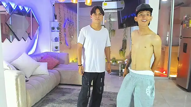 Houseofwarrios 现场XXX聊天