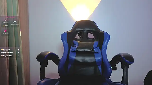 orionblaze69_'s Live XXX Chat