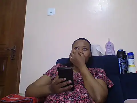 IvoryMuseElara live XXX chat