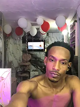 Онлайн чат XXX Kiing_afroditho