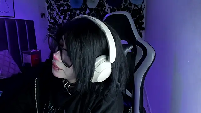 Kitty_Gang's Live XXX Chat