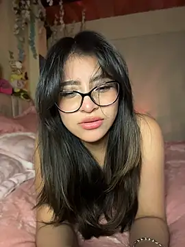 دردشة Lily_candy_X الجنسية المباشرة