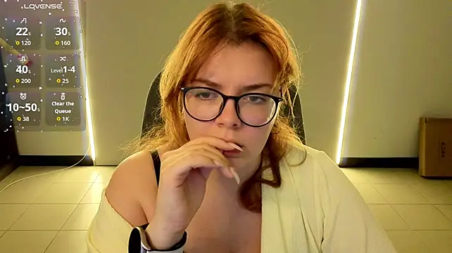KeytSilvas élő XXX-chatje
