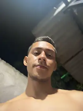 Boy_hot- – Naživo XXX chat