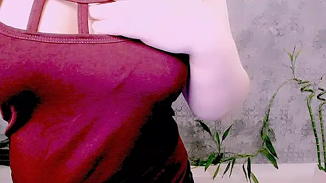 Djullia Adlı Modelin Canlı XXX Sohbeti