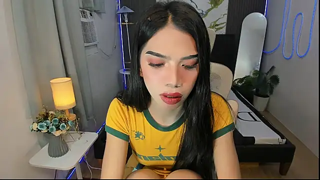 Онлайн чат XXX Alexa_therealhorsecock