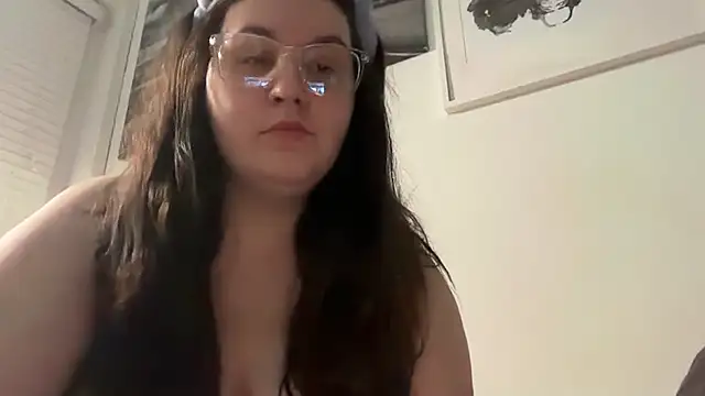 sakuraflowerr Chat XXX in diretta