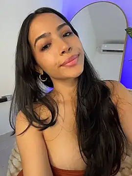 _Emily_Thompson_'s Live XXX Chat