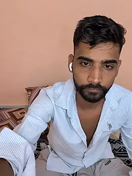 bisexual_yhh webcam show