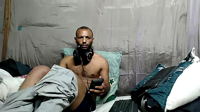 Camodickn Live XXX chat