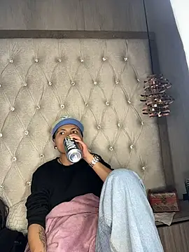 ian_mathias_'s Live XXX Chat
