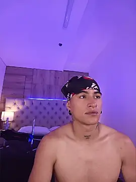 LiamDeeps 라이브 XXX 채팅