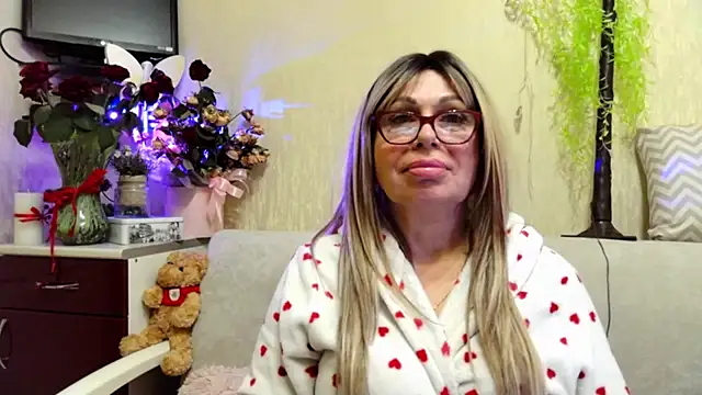 SusieNoreen Live XXX Chat