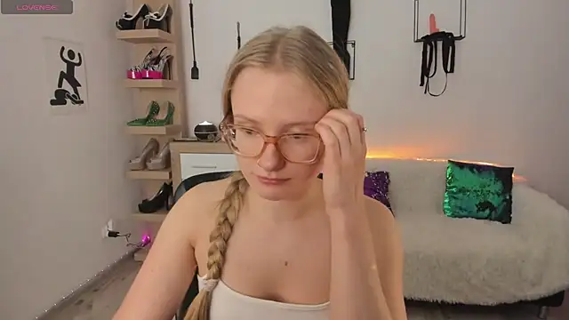 Chat XXX en directo de NancyHottie
