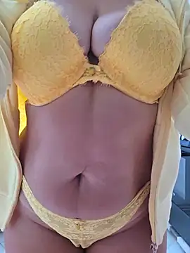 KaylinJan live XXX chat