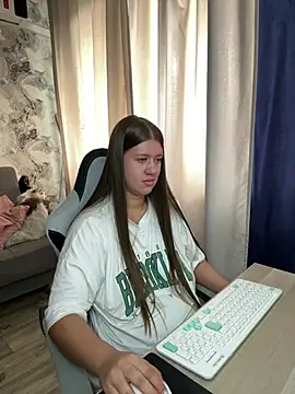XXX chat uživo modela Lis_Kollen