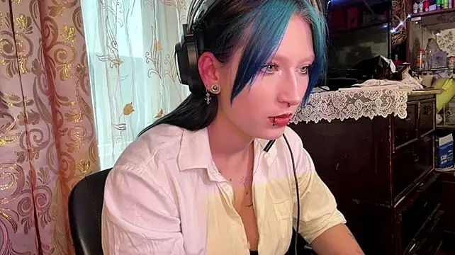 Chat +18 de Missmeew ao vivo